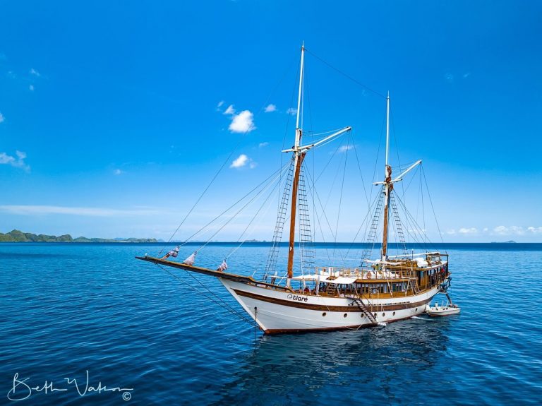 Tiare - Yacht Charter Indonesia