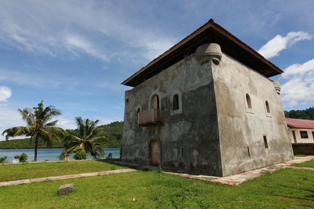 Fort Bevrwijk Banda island Nusa Laut scaled