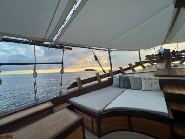 DW_ForeDeck_Sunrise_08