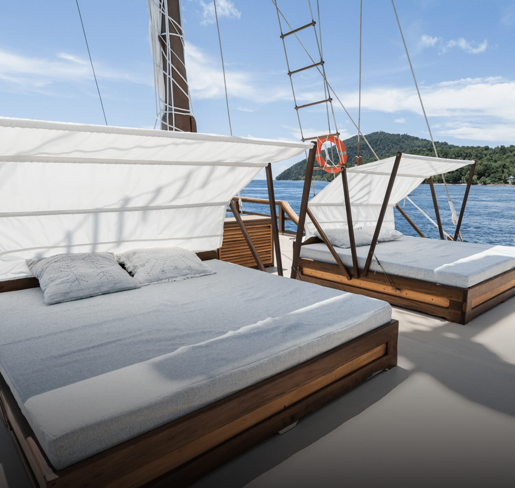 Dewata - Yacht Charter Indonesia - Luxury Boat Rental