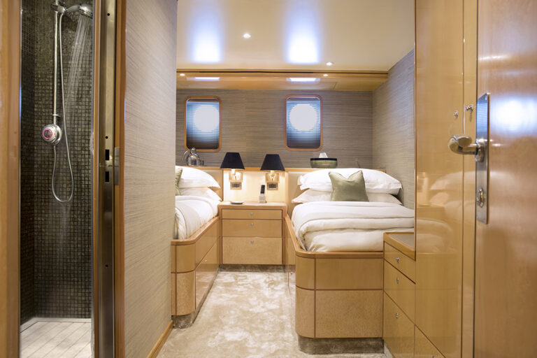 Aqua Blu - Cabin 102-01