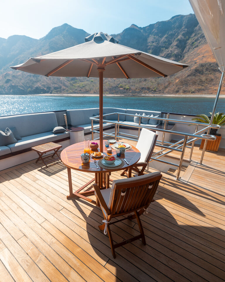 Aqua Blu - Outdoor Dining - 02