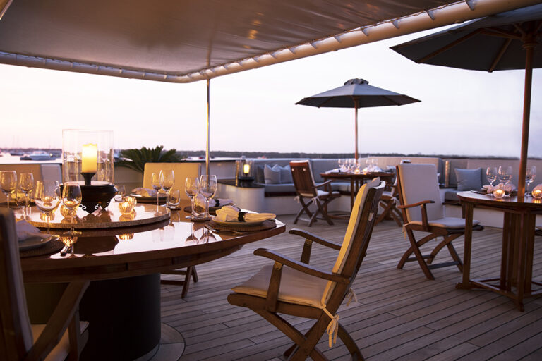 Aqua Blu - Outdoor Dining - 03