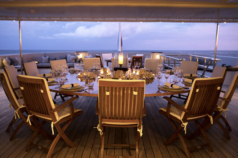 Aqua Blu - Outdoor Dining - 06