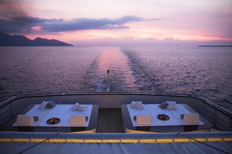 Aqua Blu - Sun Bed - 03